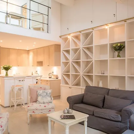 Maison De Village Dans Le Coeur De Tropez Hébergement de vacances